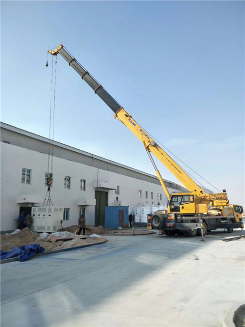 兴安区“超载就喊停”—— 吊车的 “重量保镖” 技术
